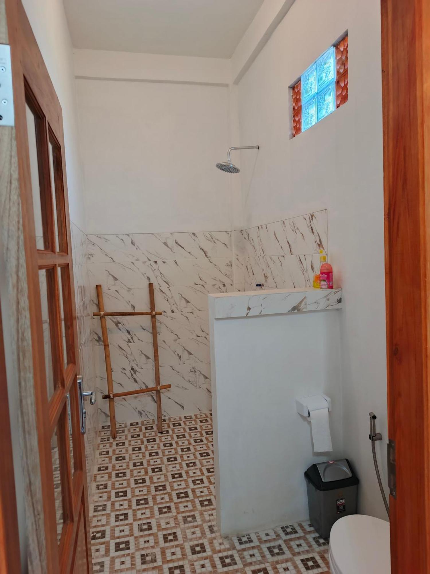 Friend House Stay & Surf Airsatang Εξωτερικό φωτογραφία