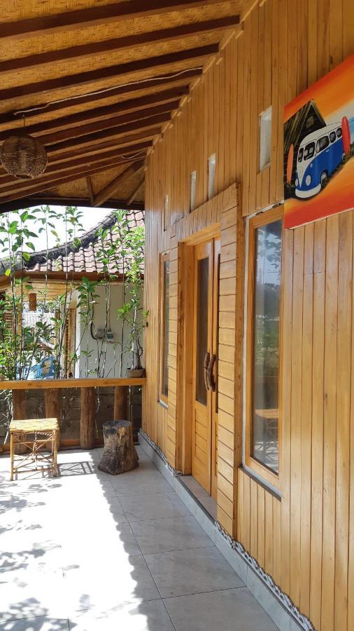 Friend House Stay & Surf Airsatang Εξωτερικό φωτογραφία